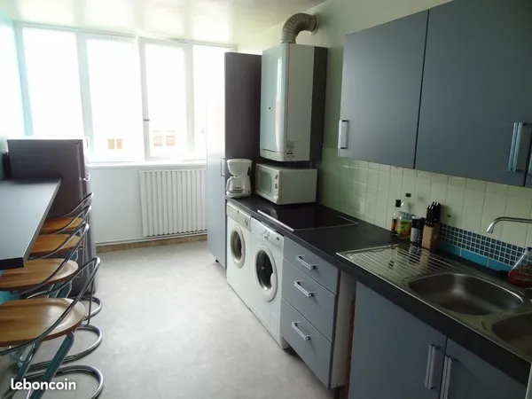 1 chambre dispo colocation