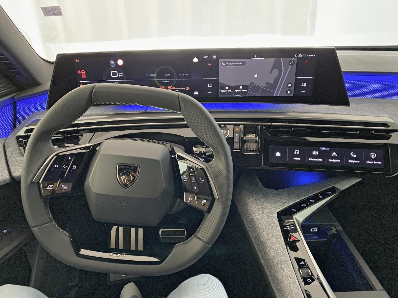 Peugeot 5008 1.2 hybrid 145 e-dcs6 gt — photo 15