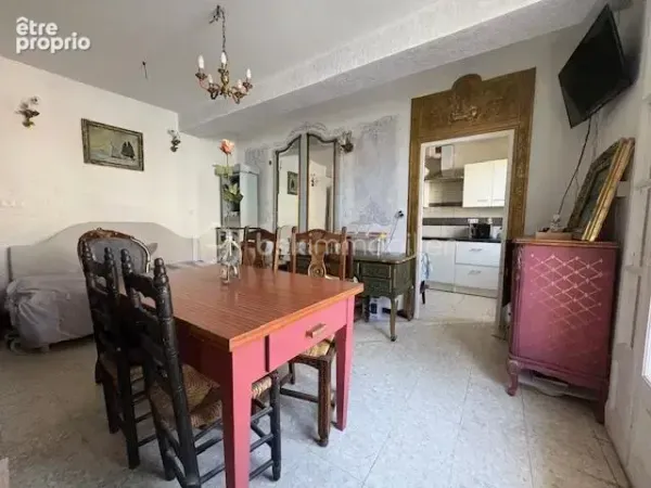 Maison de village idéale pour investisseurs - 7 studios rénovés avec goût