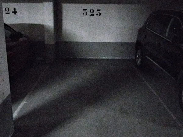 Parking 13 m²