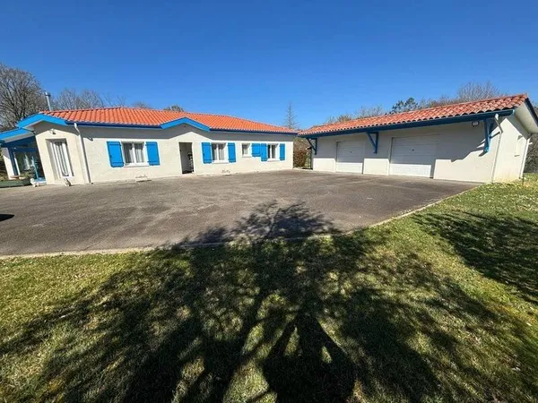 Maison de plain-pied 5 pièces 138 m²