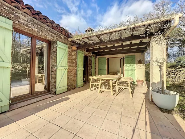 Achat : Maison La Garde-Freinet (83680)