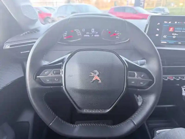 Peugeot 208 puretech 75 s&amp;s bvm5 — photo 41