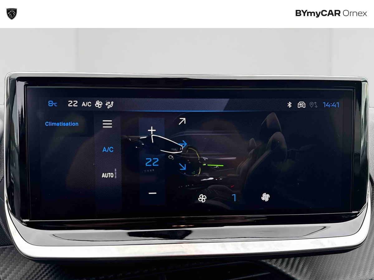 Peugeot 208 Hybrid 110 e-DCS6 — photo 24