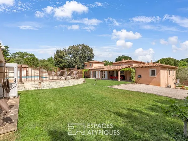Maison familiale avec appartement indépendant et studio