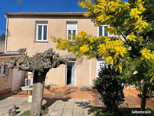 Maison quartier les champs