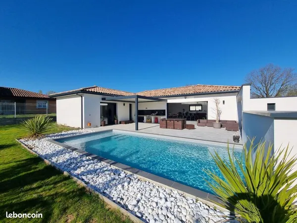Villa p-pied 2021 avec piscine