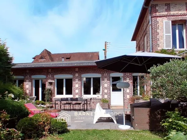 Maison 6 pièces 205 m²
