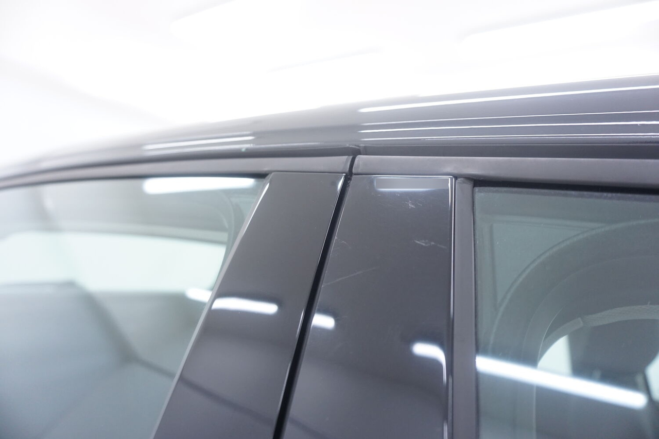 Volkswagen Golf 8 — photo 22