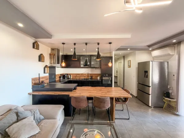 Appartement T3 59,44 m2 avec terrasse et parking à Porto Vec