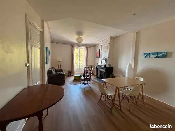Villefranche-sur-Saône - Appartement T4 de 90 m² - centre-ville
