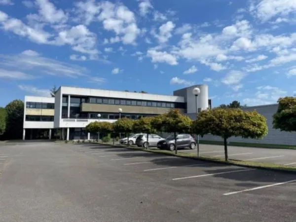 Bureaux 163 m²