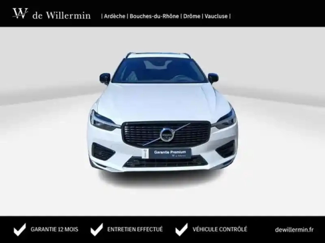 Volvo Xc60 r design recharge plug-in hybr — photo 8