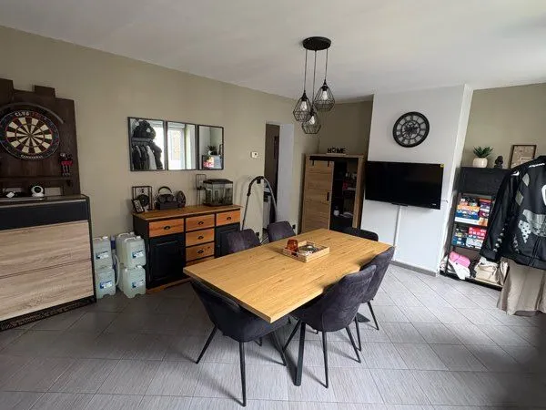 Maison de ville rénovée - 2 chambres + bureau - Jardin - Cave