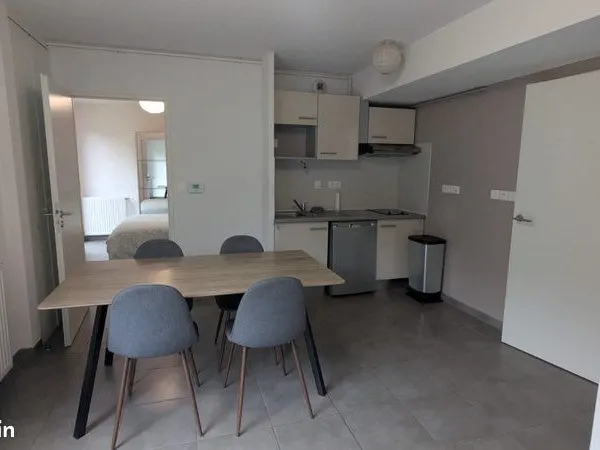 Appartement T2 avec terrasse et jardin
