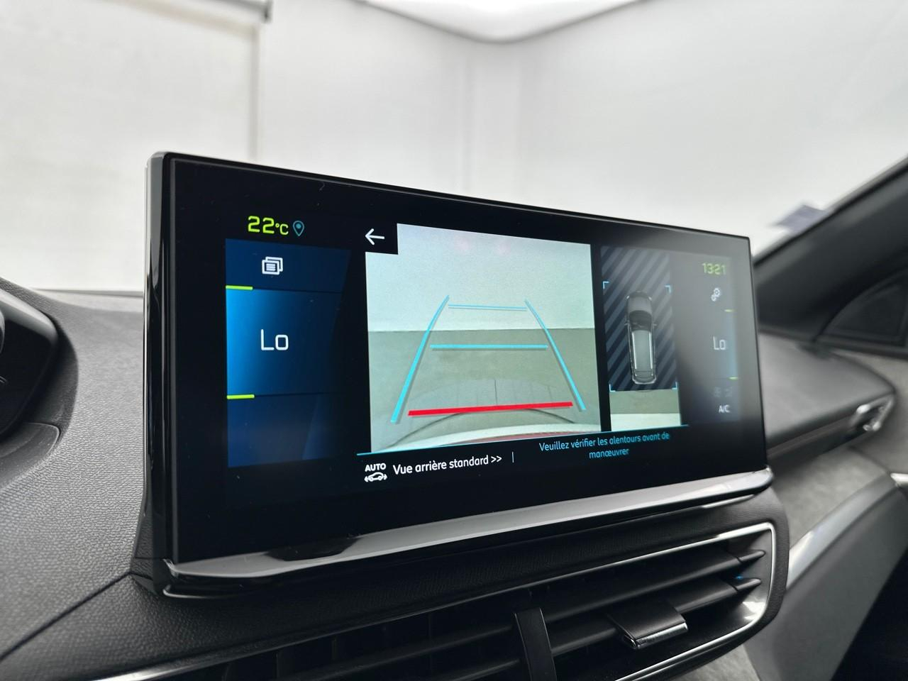 Peugeot 3008 hybrid 225 e-eat8 gt — photo 26
