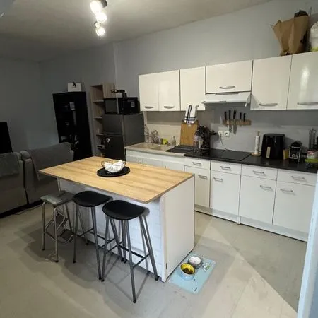A SAISIR SANS TARDER petite maison de ville