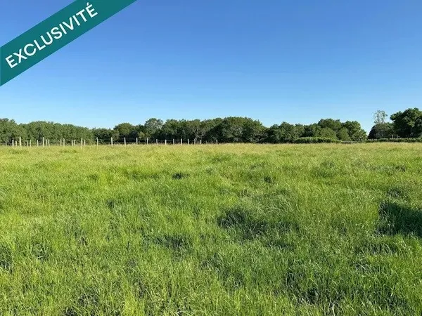 Terrain 1086 m²