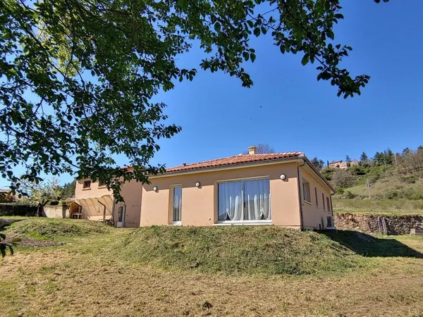 Maison 3 pièces 90 m²