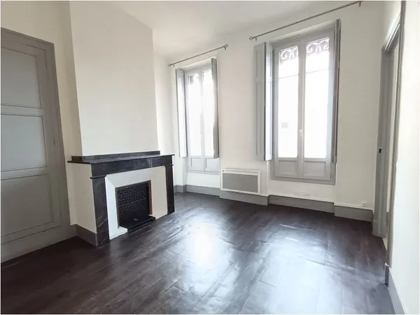 Deux pièces