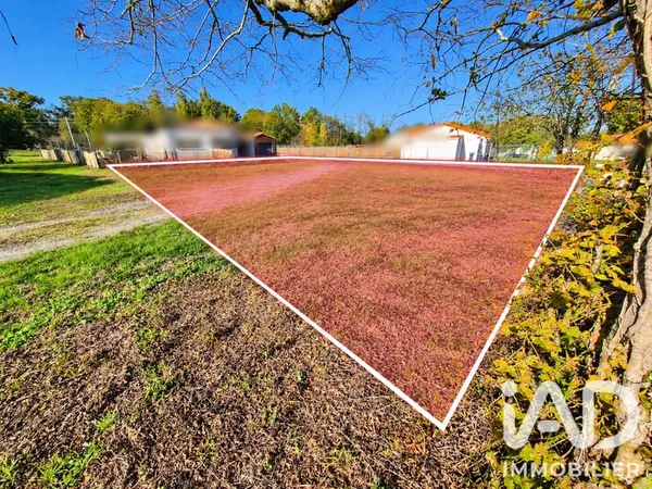 Terrain 457 m²