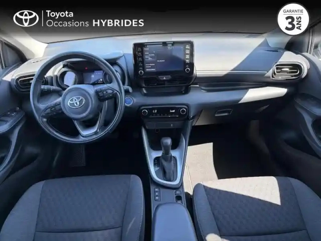 Toyota Yaris 116h design 5p my21 — photo 8