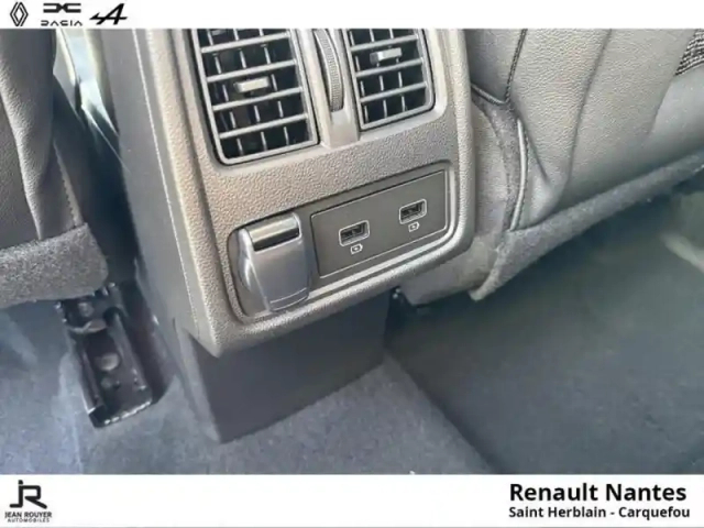 Renault Captur 1.0 tce 90ch techno — photo 10