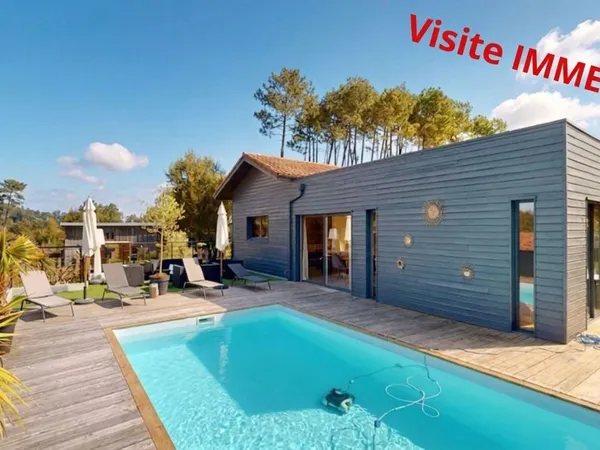 Maison 6 pièces 220 m²