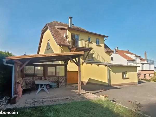 Propriété 6 pièces 151 m²