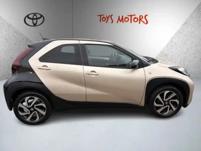 Toyota Aygo 1.0 vvt-i 72 design — photo 6