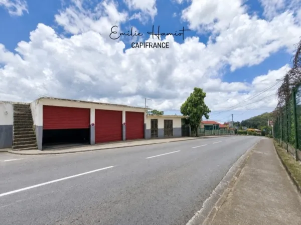 Local 3 pièces 79 m²