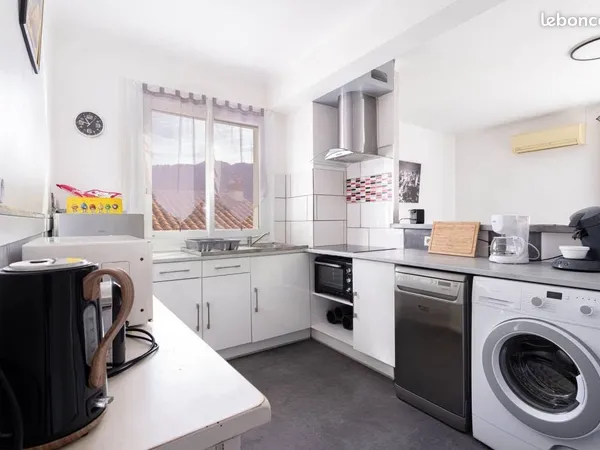Loue Appartement T3 à l'Année