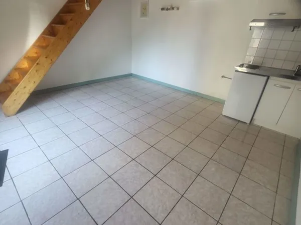 Loué duplex dans un ancien corps de ferme
