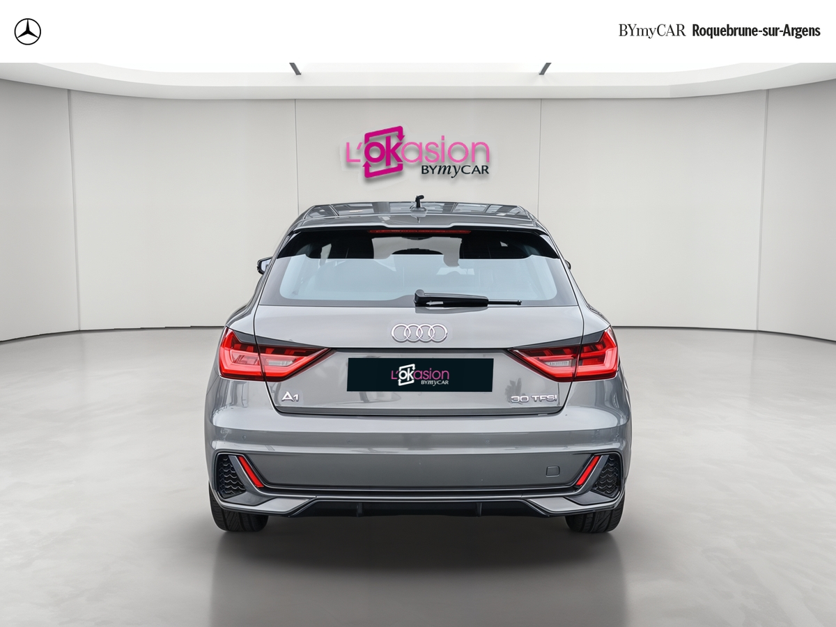 Audi A1 Sportback 30 TFSI 110 ch S tronic 7 — photo 4