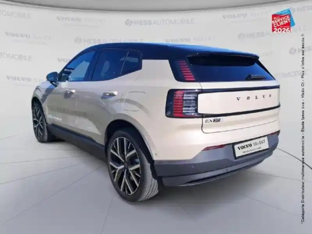 Volvo Ex30 p5 long range 272ch 69kwh ultra — photo 8
