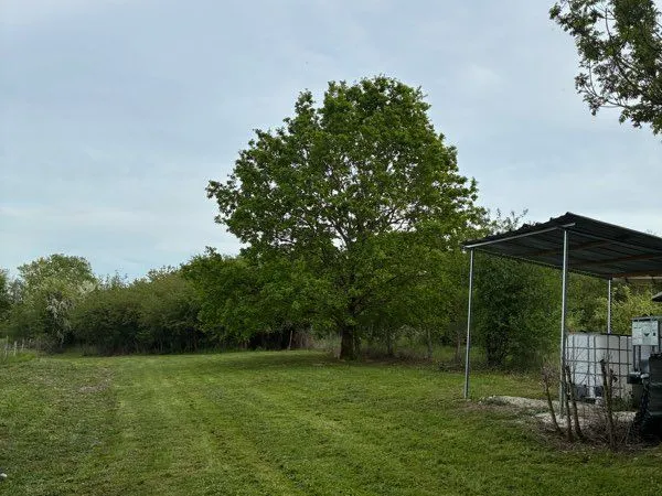 Vend terrain loisirs