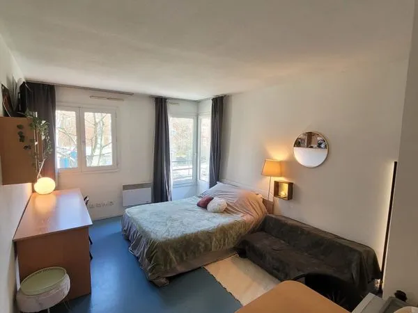 Pte de Montreuil, Pte Bagnolet studio meublé 23m2 -960