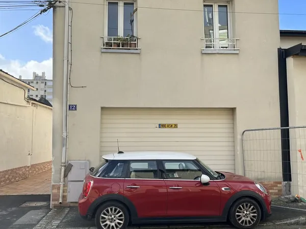 Maison 70 m2 avec 2 studios, 1 garage et 1 atelier