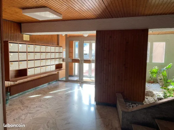 Vend appartement 4 pièces cuisine 88 m2 19 rue des déportés Grenoble