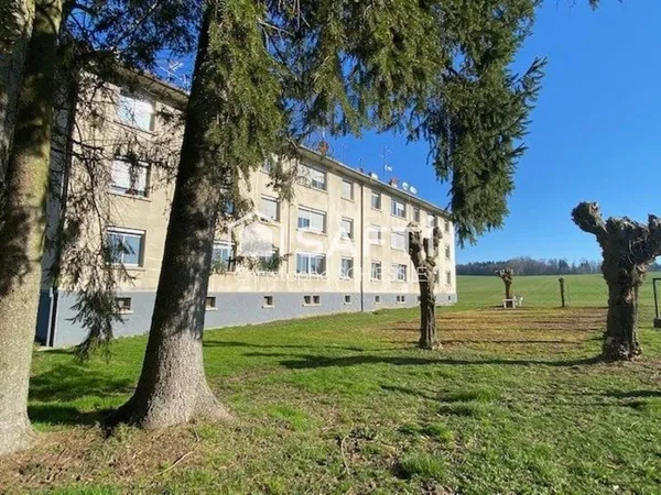 Immeuble de 6 appartements T4 et T3 , caves et garages