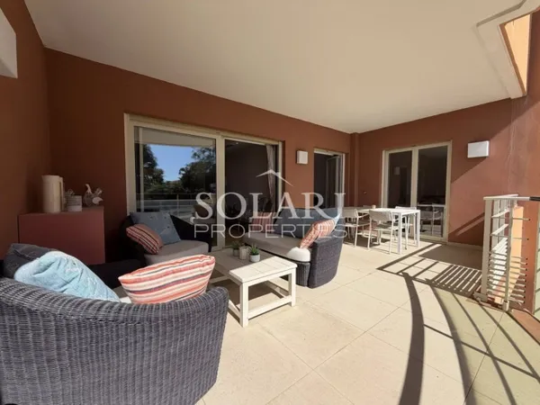 Appartement 3 pièces avec piscine à Théoule