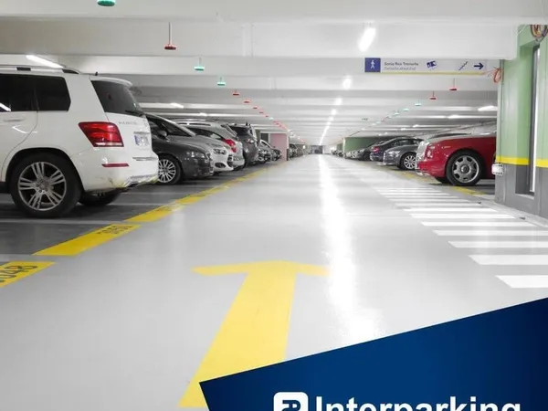 Parking 12 m²