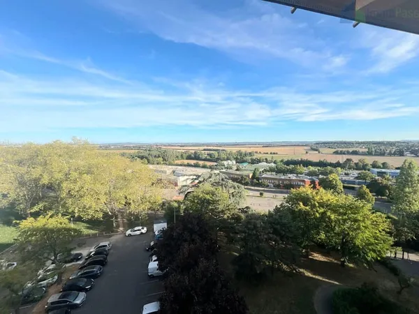 A VENDRE GRAND T2 54m2 Vénissieux Secteur du Plateau
