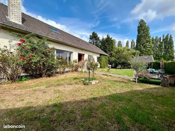 Maison SECTEUR BLANC FOUR