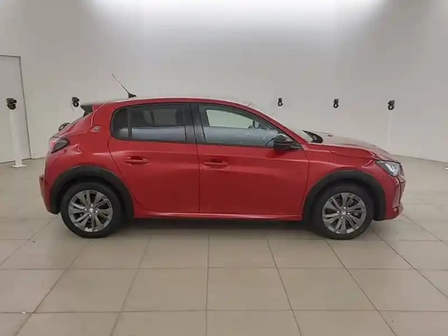 Peugeot 208 electrique 50 kwh 136ch — photo 3