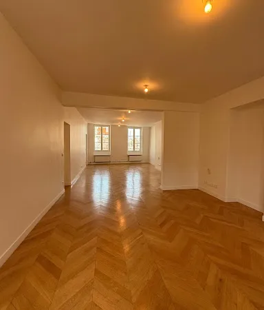 Appartement 4 pièces 125 m²
