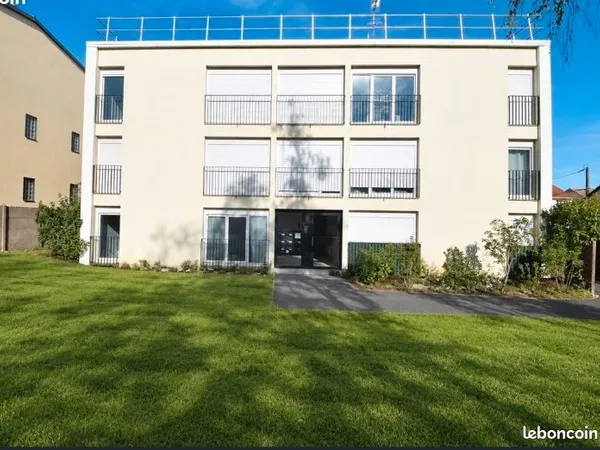 Chambre meublée en colocation à Achères