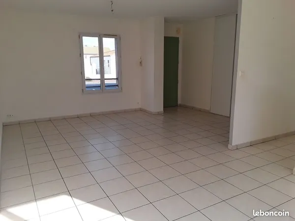 Loue maison T3 Bellevigny