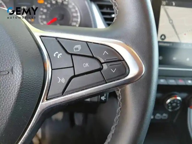 Renault Captur tce 90 — photo 18