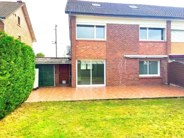 Maison 7 pièces 136 m²
